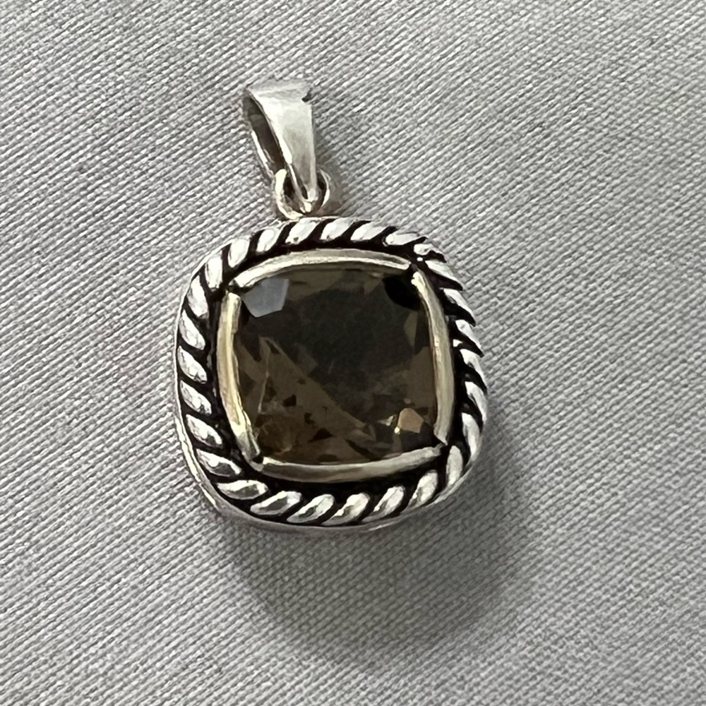 Elegant Silver and Brown Pendant